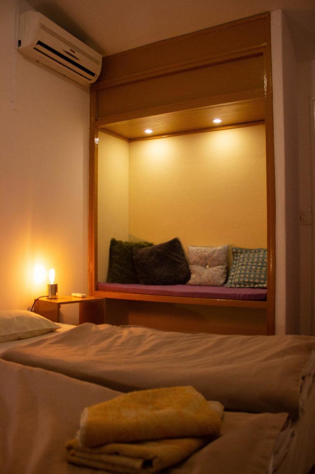 Yh Hostel Монтевидео Экстерьер фото