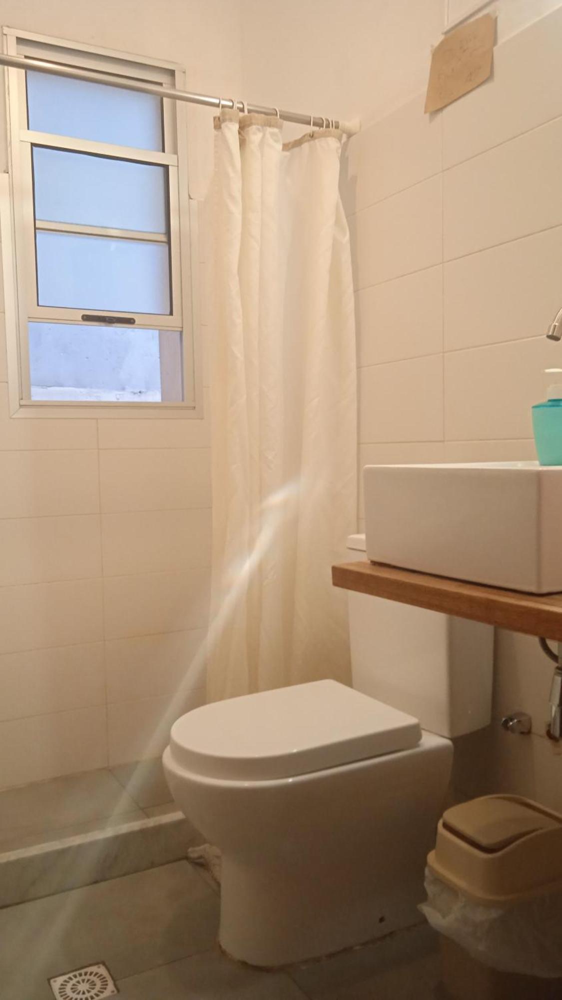 Yh Hostel Монтевидео Экстерьер фото