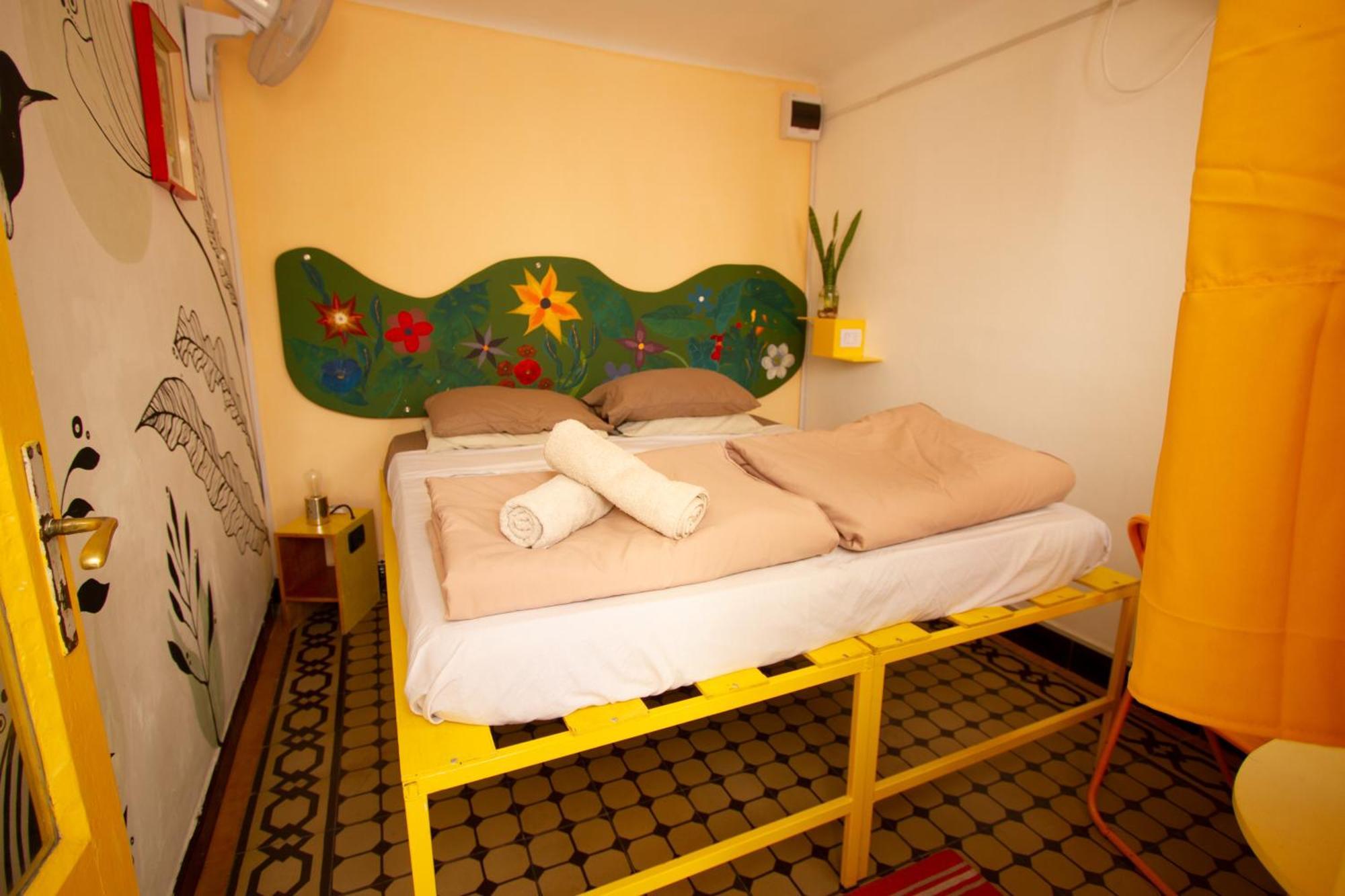 Yh Hostel Монтевидео Экстерьер фото