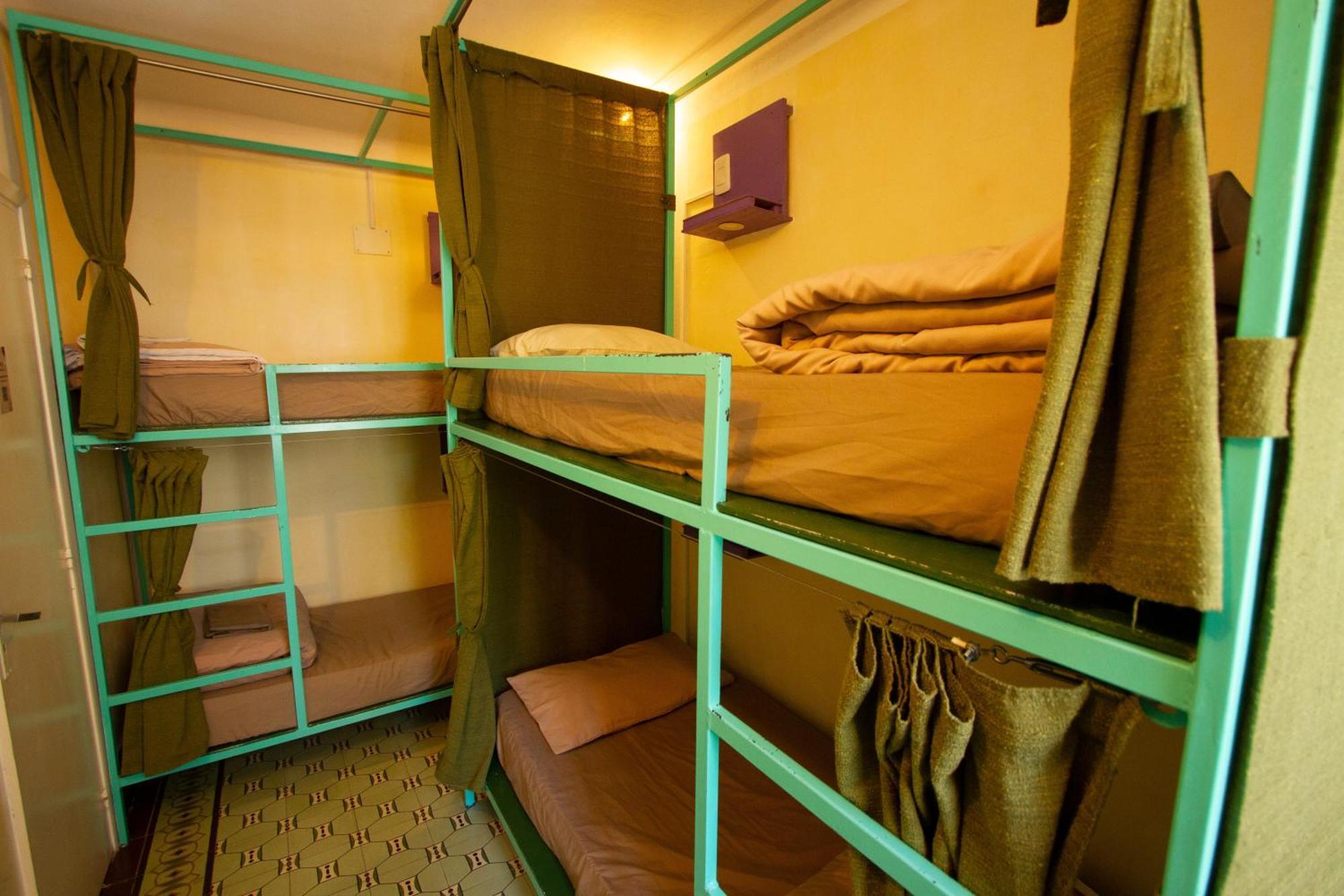 Yh Hostel Монтевидео Экстерьер фото